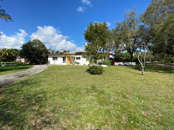 Griffing Biscayne Park Estates, 967 NE 117th St, Biscayne Park, Florida 33161, image 2