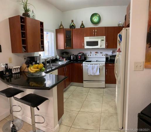Tuscan Lake Villas, Country Club, Florida 33015, image 2