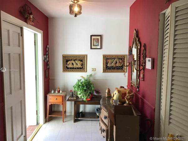 Bel Aire, 19430 Belview Dr, Cutler Bay, Florida 33157, image 2