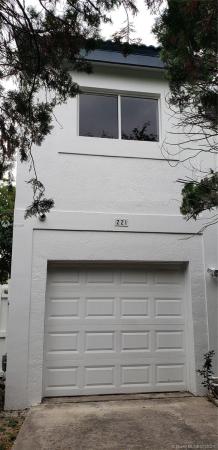 San Simeon, 221 NE 211th St, Ives Estates, Florida 33179, image 2