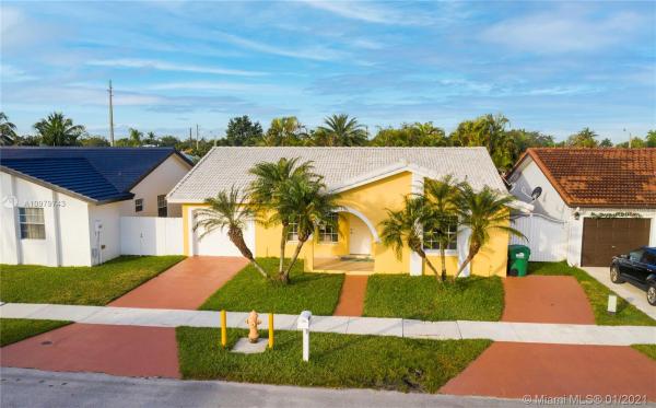 Richmond Homes, 17000 SW 145th Ct, Richmond West, Florida 33177, image 2
