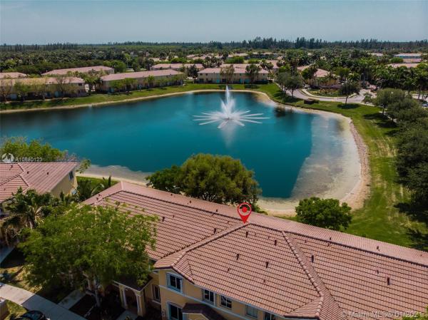 Shoma Townhomes At Keys Cove, 2708 SE 15th Pl #150, Homestead, Florida 33035, image 2