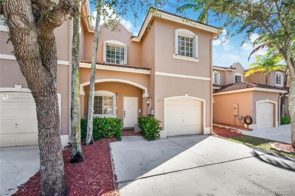 Emerald Lakes, 941 SW 147th Ct #941, Leisure City, Florida 33194, image 2