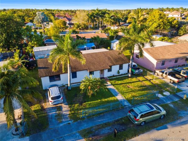Avocado Villas, 84 SW 17th Ave, Homestead, Florida 33030, image 2