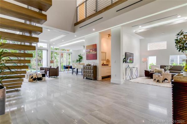 Riviera, 4891 University Dr #4891, Coral Gables, Florida 33146, image 2
