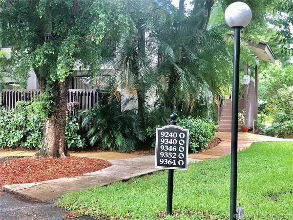 Boca Ridge Garden Villas, 9364 Sabal Ridge Cir #A, Boca Raton, Florida 33428, image 2