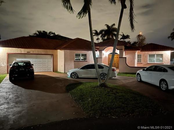 Rainbows End, 11971 SW 94th St, The Crossings, Florida 33186, image 2