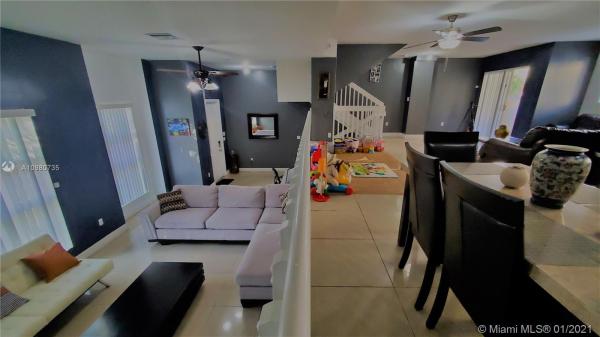 Hollywood Lawns, 1666 Hayes St, Hollywood, Florida 33020, image 2