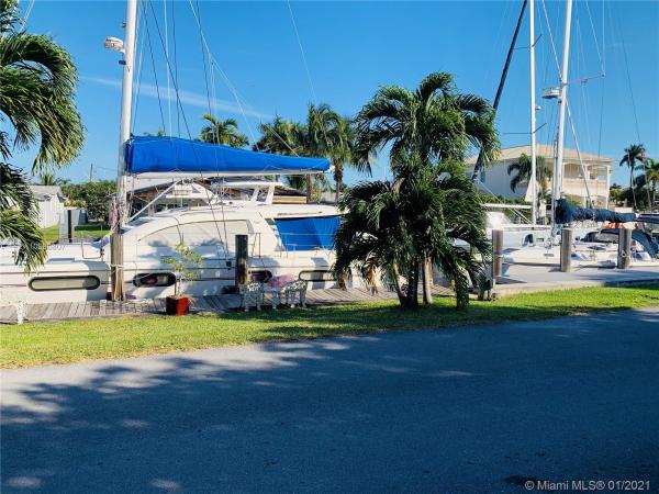 Poinciana Park, 309 NE 2nd Ave, Dania Beach, Florida 33004, image 1