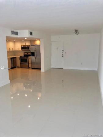 Admirals Port West, 2801 NE 183rd St #807W, Aventura, Florida 33160, image 2