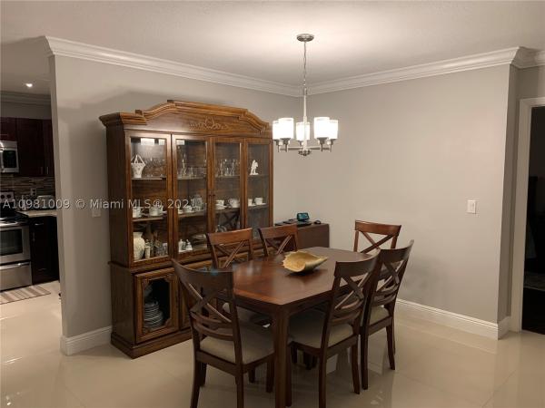 Applewood Village 3, 4692 N Carambola Cir N #4692, Coconut Creek, Florida 33066, image 1