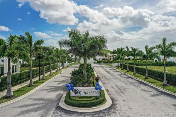 Vesta At Neovita, 10362 NW 67th Ter, Doral, Florida 33178, image 1