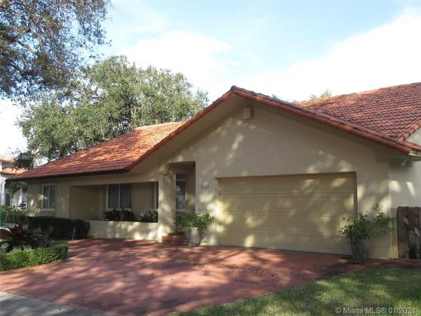 Royal Oaks, 16881 NW 78th Pl, Miami Lakes, Florida 33016, image 2