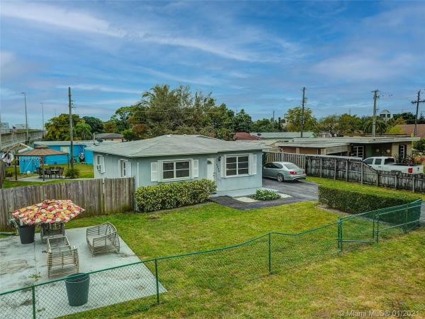 Gracewood, 6226 Taylor St, Hollywood, Florida 33024, image 2