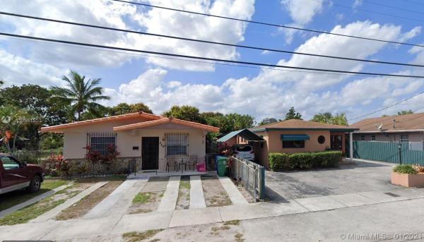 Pinehurst Villa, 254 NW 48th Ct, Miami, Florida 33126, image 2
