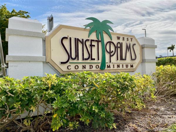 Sunset Palms West, 7225 SW 94th Pl #I8, Sunset, Florida 33173, image 2