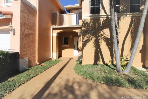15909 SW 86th Ter #15909, Unincorporated Dade County, Florida 33193, image 2