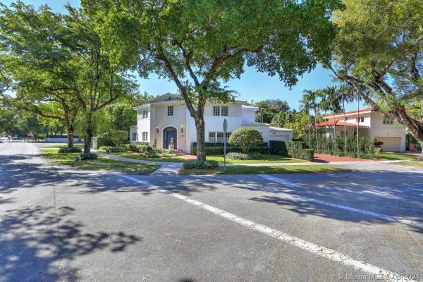 Coral Gables Country Club, 3800 Toledo St, Coral Gables, Florida 33134, image 2