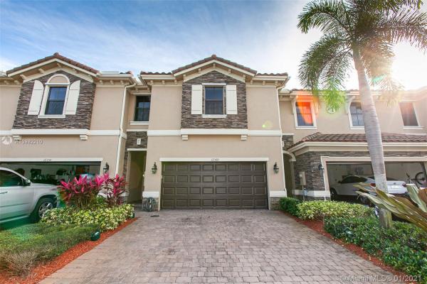 Vaquero Trails, 12360 N Village Cir, Davie, Florida 33325, image 2