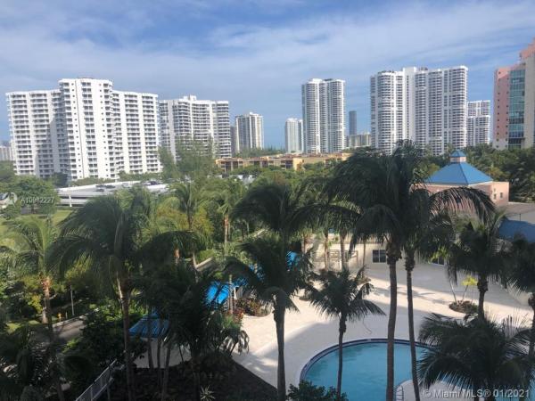 Aventura Marina 1, 3340 NE 190th St #702, Aventura, Florida 33180, image 1