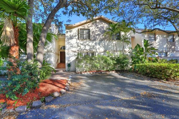 Shadywood Villas, 9211 SW 117th Ct, Kendall, Florida 33186, image 2