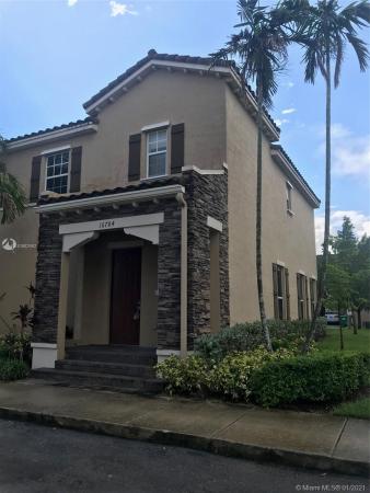 Kendall Commons Residential, 16784 SW 95th ST #16784, The Hammocks, Florida 33196, image 2
