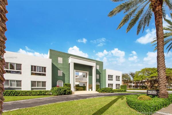 Vista Shores, 9920 Collins Ave #22, Bal Harbour, Florida 33154, image 2