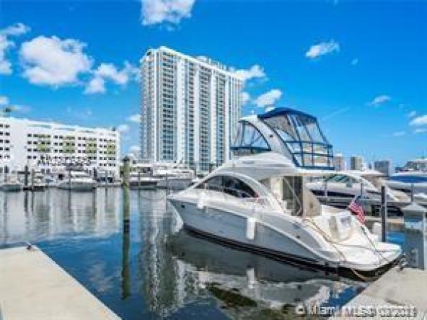 Marina Palms Boat Slips, 17211 Biscayne Blvd, North Miami Beach, Florida 33160, image 2