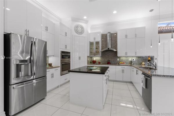 Valencia Cove, Boynton Beach, Florida 33473, image 2