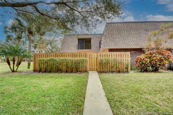 Delray Oaks West, 2946 SW 22nd Cir #6A, Delray Beach, Florida 33445, image 2