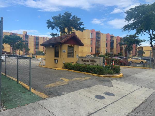 Sunset Villas, 4805 NW 7th St #30115, Miami, Florida 33126, image 2