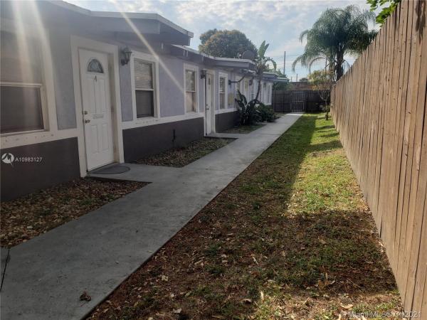Progresso Village, 720 NW 4th Ave #1-4, Fort Lauderdale, Florida 33311, image 2