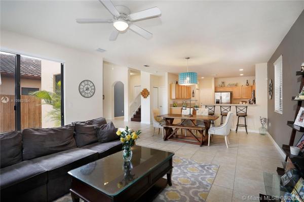 Sonoma At The Vineyards, 557 SE 34th Ave, Homestead, Florida 33033, image 2