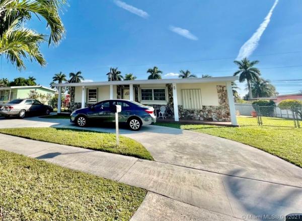 Westwood Lakes Residential, 11120 SW 47th St, Westwood Lakes, Florida 33165, image 2