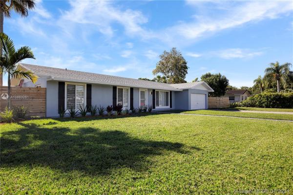 Pine Acres, 10390 SW 112 St #, Kendall, Florida 33176, image 2
