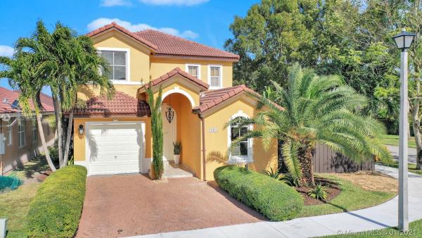 Kendalland, 16415 SW 82nd St, Kendall, Florida 33193, image 2