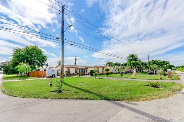 The Knolls, 8746 Miramar Blvd, Miramar, Florida 33025, image 2