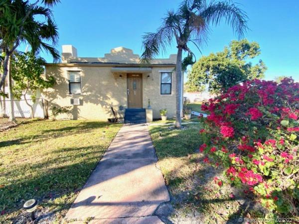 Hollywood South Side, 1837 Dewey St #1-4, Hollywood, Florida 33020, image 2
