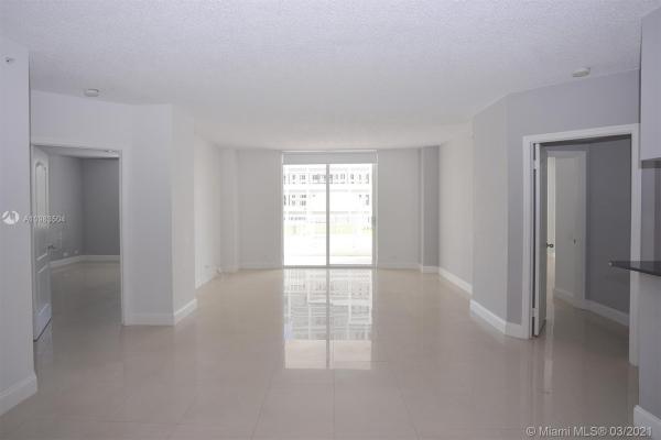Courvoisier Courts, 701 Brickell Key Blvd #711, Miami, Florida 33131, image 1
