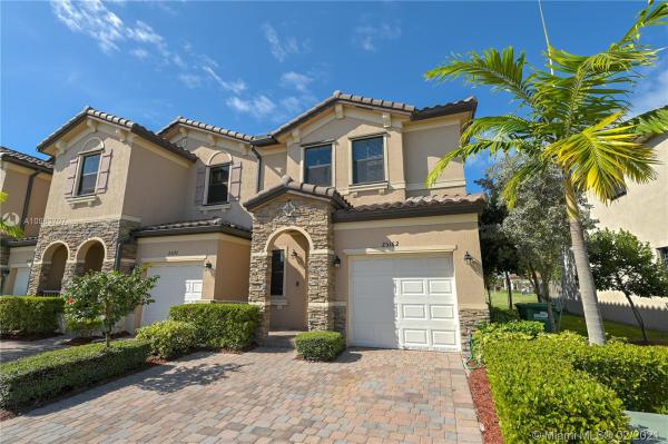 Artesa At Coco Palm Estates, 25162 SW 115th Ave #25162, Princeton, Florida 33032, image 2