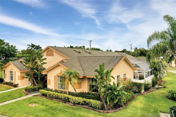 Boca Gardens, 9621 N Boca Gardens Cir N #D, Boca Raton, Florida 33496, image 2