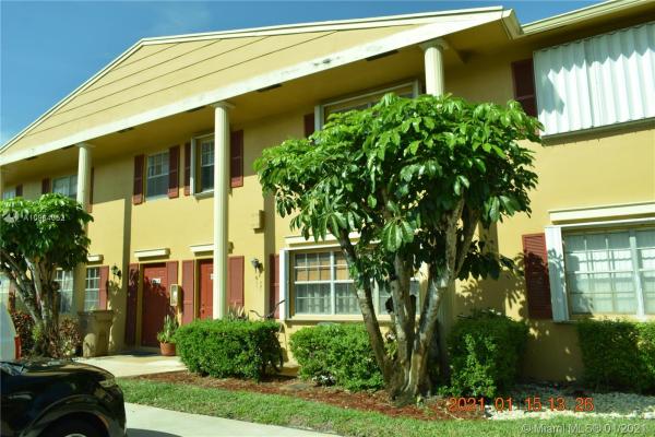 Arrowhead Golf & Tennis Club, 1755 SW 81st Ter #4-36, Davie, Florida 33324, image 2