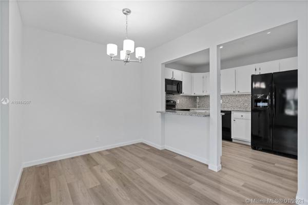 Pine Ridge South 2, 236 Pine Hov Cir #B-2, Greenacres, Florida 33463, image 2