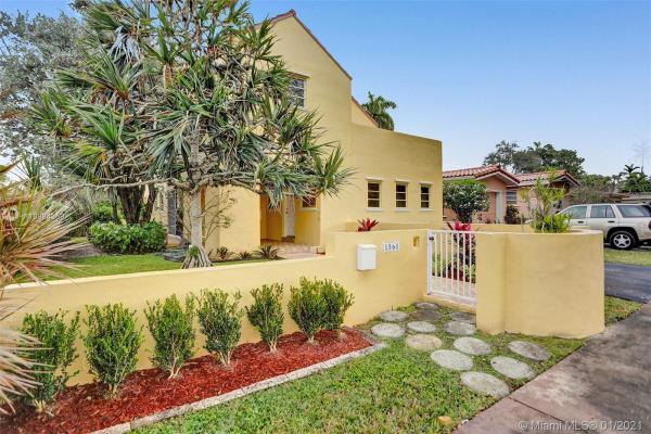 1561 Saragossa Ave, Coral Gables, Florida 33134, image 2