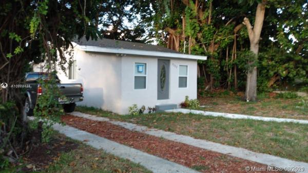 Airline Estates, 2153 NW 91st St, West Little River, Florida 33147, image 2