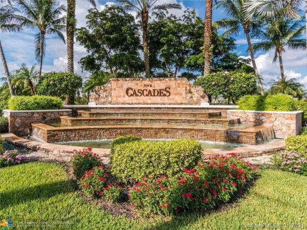 Lalique At The Cascades, 6716 Chimere Ter, Boynton Beach, Florida 33437, image 2