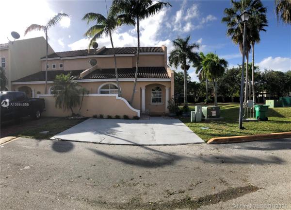 3642 SW 153rd Pl, Unincorporated Dade County, Florida 33185, image 2