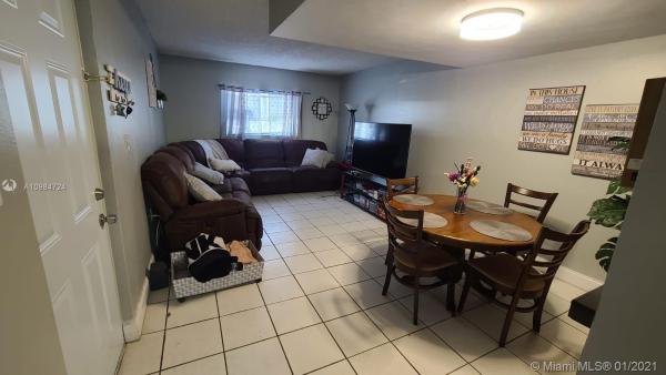Waterview, 14910 SW 82nd Ter #15-209, Kendall West, Florida 33193, image 2
