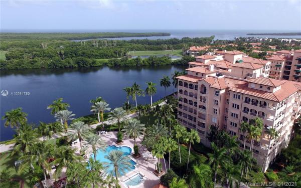 Venice At Deering Bay, 13643 Deering Bay Dr #136, Coral Gables, Florida 33158, image 2