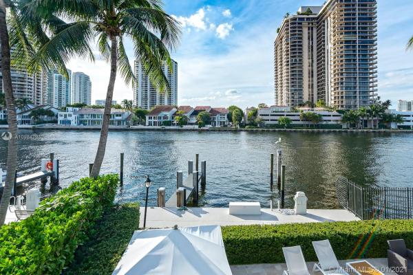 Golden Gate Estates & Marina, 19492 38th Ct, Sunny Isles Beach, Florida 33160, image 2